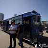 Во Владивостоке полицейские в преддверии ВЭФ устроили массовую проверку автобусов (ФОТО)