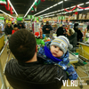 Владивостокцы отправились в магазины за новогодними покупками (ФОТО)