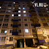 Во Владивостоке в подъезде жилого дома мужчину ранили из ружья