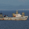 Пострадавших в аварии на траулере в Охотском море эвакуировали с судна