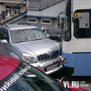 На Баляева столкнулись джип и автобус с пассажирами (ФОТО)
