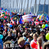 Первомайская колонна пройдет во Владивостоке по Золотому мосту