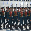 Российские солдаты впервые промаршировали по площади Тяньаньмэнь в Пекине