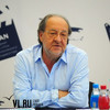 «Сейчас, наверное, выживем» — Ефим Звеняцкий о деньгах, творчестве и конкурентах театра имени Горького (ИНТЕРВЬЮ)