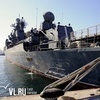 Флагманский корабль Тихоокеанского флота «Варяг» готовится к празднованию своего 25-летия во Владивостоке (ВИДЕО)
