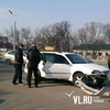 ДТП в пригороде Владивостока: большегруз подрезал легковой автомобиль (ФОТО)