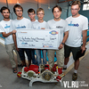 Робот «Юниор» со своими создателями вернулся во Владивосток после соревнований в США