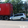 На Жигура внедорожник протаранил припаркованную фуру (ФОТО)