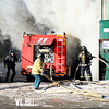На улице Авроровской произошел пожар на складе автомагазина (ФОТО; ВИДЕО)