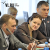 Парламент Приморья узаконил проведение выборов мэра Владивостока в один тур и взял под контроль расходы депутатов