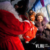 В предновогодние дни Дед Мороз прокатится на электротранспорте Владивостока