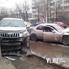 Во Владивостоке на Русской столкнулись три автомобиля (ФОТО)