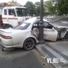 В центре Владивостока водитель Toyota врезался в столб (ФОТО)