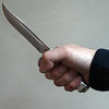 Преступник ранил жителя Владивостока ножом в шею
