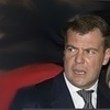 Медведев пригрозил увольнять губернаторов за безработицу и долги по зарплате