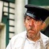 Во Владивостоке дворник-шизофреник с ножом в руках требовал у директора ТСЖ выплатить ему зарплату