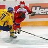 В первой игре хоккейного Евротура Россия проиграла