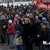 Митингующие перекрыли движение по Некрасовскому путепроводу (ФОТО)