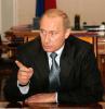 Путин берет под контроль валютные переводы свыше 600 тысяч рублей
