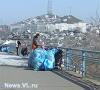 Спасатели Владивостока чистят городские склоны от мусора (ФОТО)