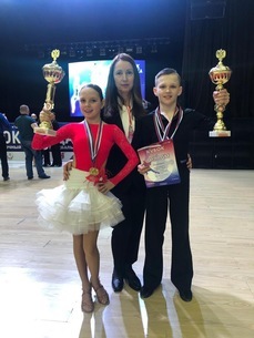 Комсомольчане стали победителями соревнований по спортивным бальным танцам в Благовещенске