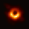 Ученые впервые в истории опубликовали фотографию черной дыры