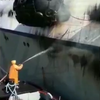 Пожар на рыболовецком траулере в Преображении тушат с воскресенья (ВИДЕО)