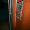 В доме на Котельникова, 17 настоящий ад: в старом лифте нет света — newsvl.ru