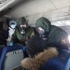 В аэропорту Владивостока отработали действия при выявлении авиапассажиров, больных Эболой. Фото Управления Роспотребнадзора по Приморскому краю — newsvl.ru