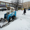 Снегоуборочная техника на Луговой ликвидирует последствия снегопада — newsvl.ru