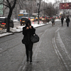 Жители города кутаются в шарфы, накидывают капюшоны — newsvl.ru