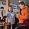 Юные спортсмены обсуждают тактику соперников — newsvl.ru