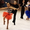 Участники демонстрировали танцы, как из латиноамериканской программы, так и европейской:  румба, самба, пасодобль, вальс, факстрот, танго и другие — newsvl.ru