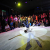 По сложившейся традиции, на два из пяти проводимых «Dance Plane» приезжает именитый танцор. Владивосток посетил трехкратный чемпион мира по брейк-дансу Tony Rock — newsvl.ru