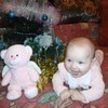 Арина Дорохина (4 месяца) получила в подарок розового медведя, "от которого пришла в восторг" — newsvl.ru