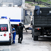 Обезвреженных террористов завалили на землю и одели наручники  — newsvl.ru