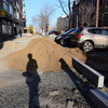 На место работ уже привезли песок и стройматериалы — newsvl.ru
