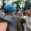 Обнимались и поздравляли друг друга даже незнакомые люди — newsvl.ru