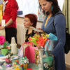 Перед началом праздничной программы в фойе театра прошла благотворительная ярмарка — newsvl.ru
