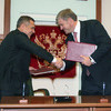  28 ноября 2011, подписание соглашения о сотрудничестве в торгово-экономической, научно-технической и социально-культурной областях между Татарстаном и Приморским краем — newsvl.ru