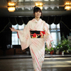 В современном японском языке существует три слова для обозначения японской традиционной одежды: кимоно, вафуку и гофуку — newsvl.ru