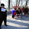 Многолюдный митинг сопровождали народные гулянья — newsvl.ru