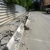 Бордюры и тротуар отремонтировали 2 месяца назад — newsvl.ru