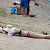 На пляжах много загарающих — newsvl.ru