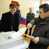 Некоторые участки  оборудованы электронными урнами для голосования.  — newsvl.ru