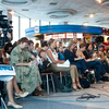 На пресс-конференцию собралось много журналистов — newsvl.ru