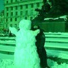 6-летний Мануйлов Никита сам скатал снеговика на центральной площади — newsvl.ru