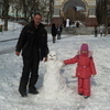 Андрей Чеботников, его дочурка и снеговик — newsvl.ru