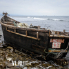 В Японском море рыбаков из КНДР спасли с полузатопленной шхуны