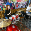 Шесть барабанщиков приняли участие в флешмобе — newsvl.ru